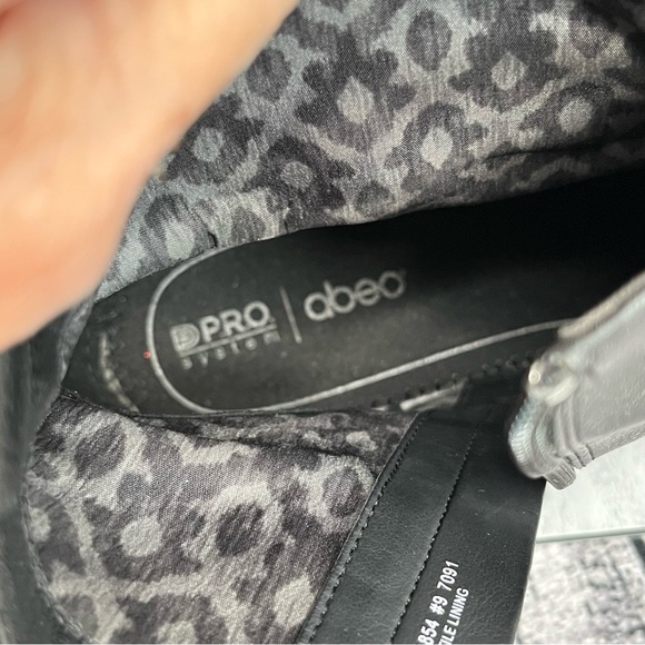 Abeo Pro Exeter Black Leather Ankle Boot, 9, Inner Side Zip, Rubber Sole - Picture 14 of 16